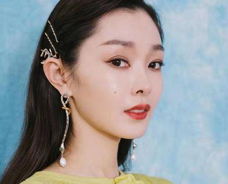 原創戚薇戴上宋軼的呼啦圈 看到腰圍那一刻 才知已婚和未婚的區別