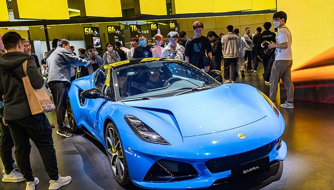 明確3月美股上市的路特斯依然難解銷量困境
2023年前11個月上險數顯示,路特斯全年銷量在3000輛左右。