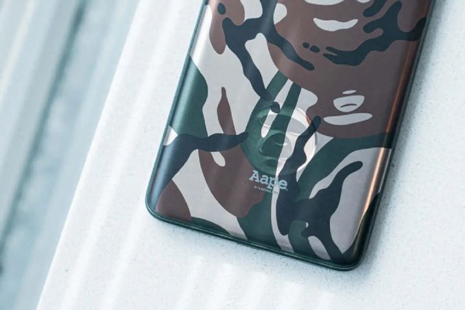 Redmi Note 13 Pro+ AAPE 潮流限定版：猿來這麼潮