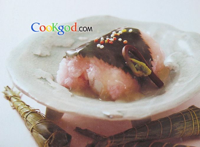 櫻葉糯米蒸甘鯛魚
