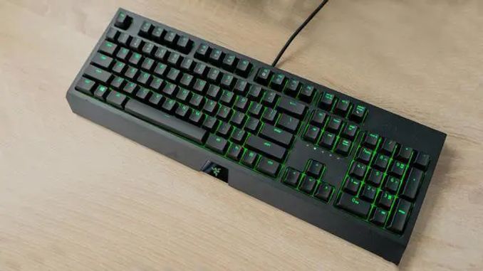 是時候入手一款機械鍵盤了 好用且綠到發光的雷蛇黑寡婦蜘蛛鍵盤